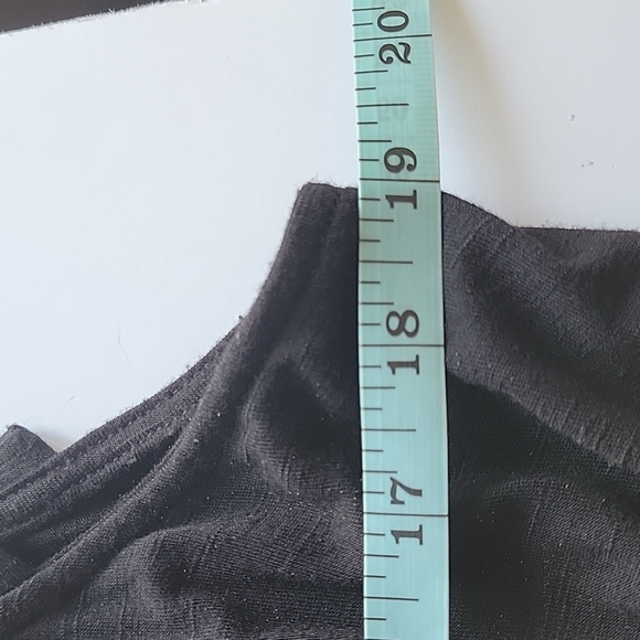 Anthropologie Akemi + Kin black sleeveless drape front blouse women's size small - Picture 12 of 13